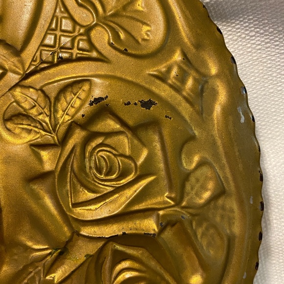 Antique 10.5” Goofas Glass Gold & Red Reverse Painted Plate Dish - Picture 3 of 5